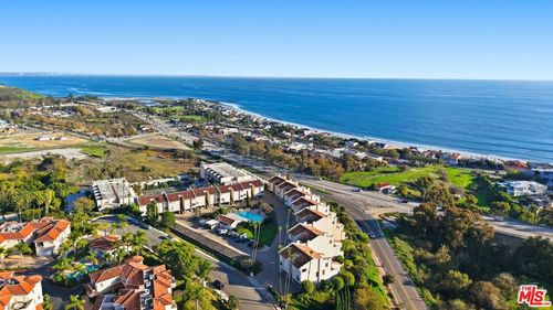 b-23926 De Ville Way, Malibu, CA, 90265 | Card Image