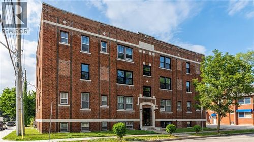 12-74 Ellis St W, Windsor, ON, N8X1A9 | Card Image