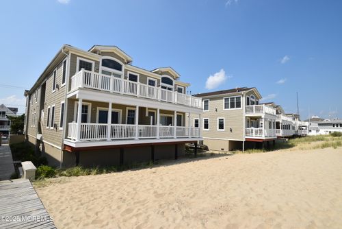 3-233 Beachfront, Manasquan, NJ, 08736-3370 | Card Image