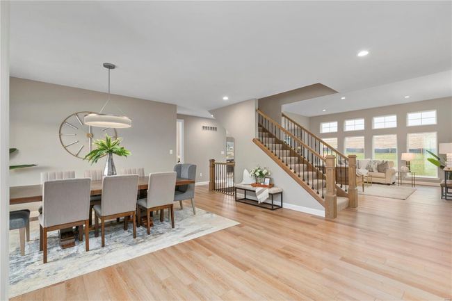 Photo representation of a similar home. Some features shown may be optional. | Image 9