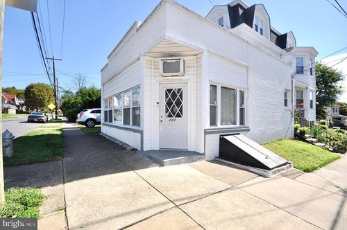 ste-1-223 Ryers Ave, CHELTENHAM, PA, 19012-2230 | Card Image