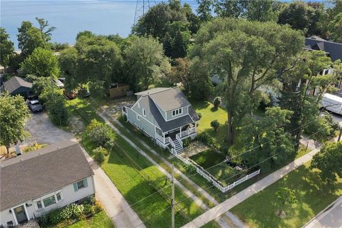 285 Beach Blvd, Hamilton, ON, L8H6V8 | Card Image