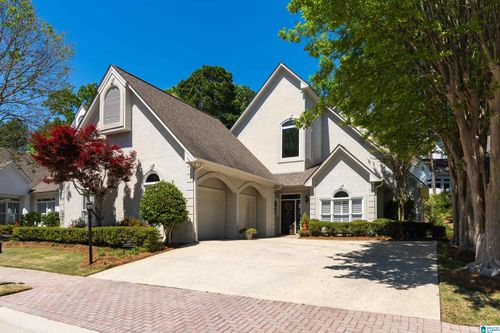 2913 Summerwood Cir, HOOVER, AL, 35242-4146 | Card Image