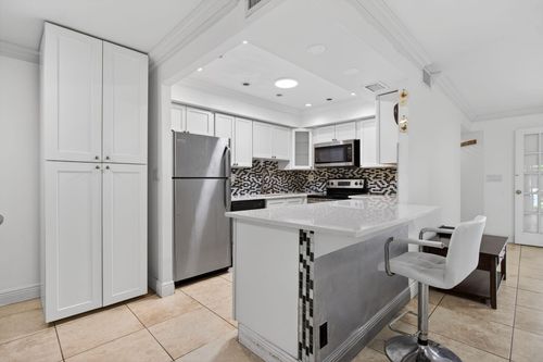 7-3324 Quail Close, Pompano Beach, FL, 33064-2021 | Card Image