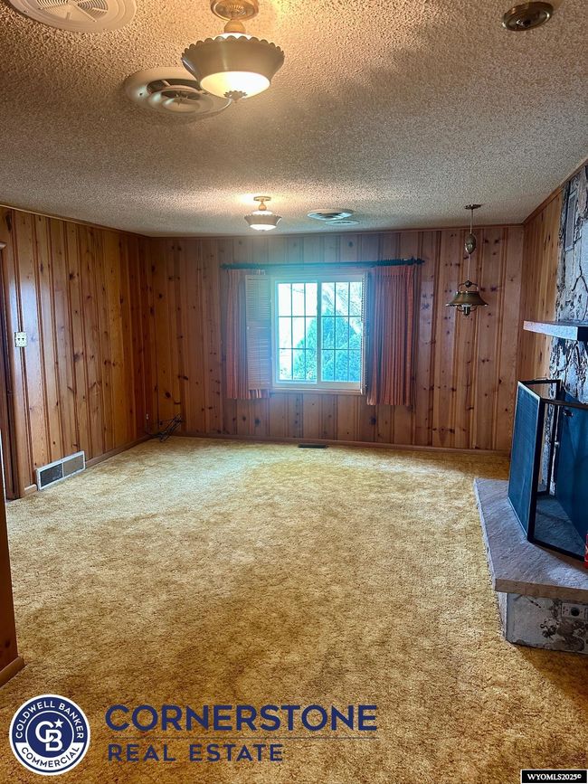 1819 S Washington St, House other with 3 bedrooms, 1 bathrooms and null parking in Casper WY | Image 18
