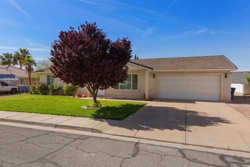 664 E Springhill Dr, Washington, UT, 84780-2317 | Card Image