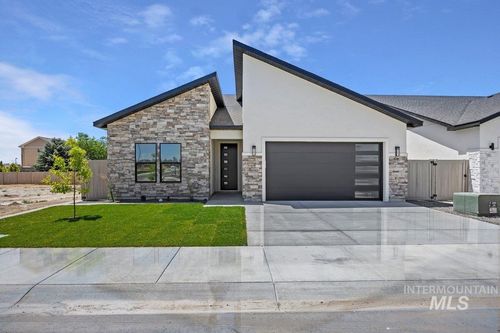 517 Canyon Falls Dr, Twin Falls, ID, 83301-3033 | Card Image