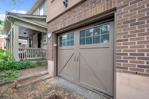 46 Ella St, Ottawa, ON, K1S2S4 | Card Image