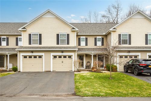 6275 Teasel St, Farmington, NY, 14425-1097 | Card Image