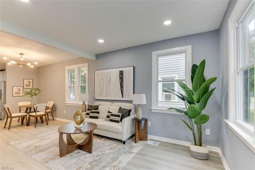 1704 Holladay St, Portsmouth, VA, 23704-2016 | Card Image