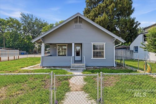 103 N Dewey Ave, Middleton, ID, 83644-5578 | Card Image