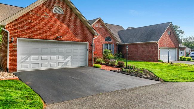 152 Fairwinds Ct, Townhouse with 3 bedrooms, 3 bathrooms and null parking in Forest VA | Image 53