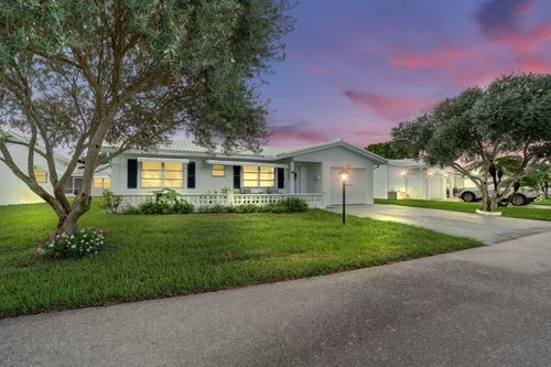 2012 Sw 18th Dr, Boynton Beach, FL, 33426-6418 | Card Image