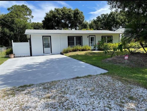 a-5000 Garner St, Fort Pierce, FL, 34981-5305 | Card Image