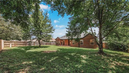 625 Lynn Dr, Pea Ridge, AR, 72751-2734 | Card Image