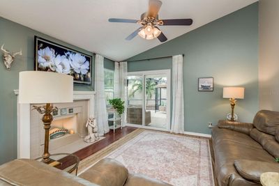 1212 Roxbury Drive, House other with 3 bedrooms, 2 bathrooms and null parking in Safety Harbor FL | Image 3