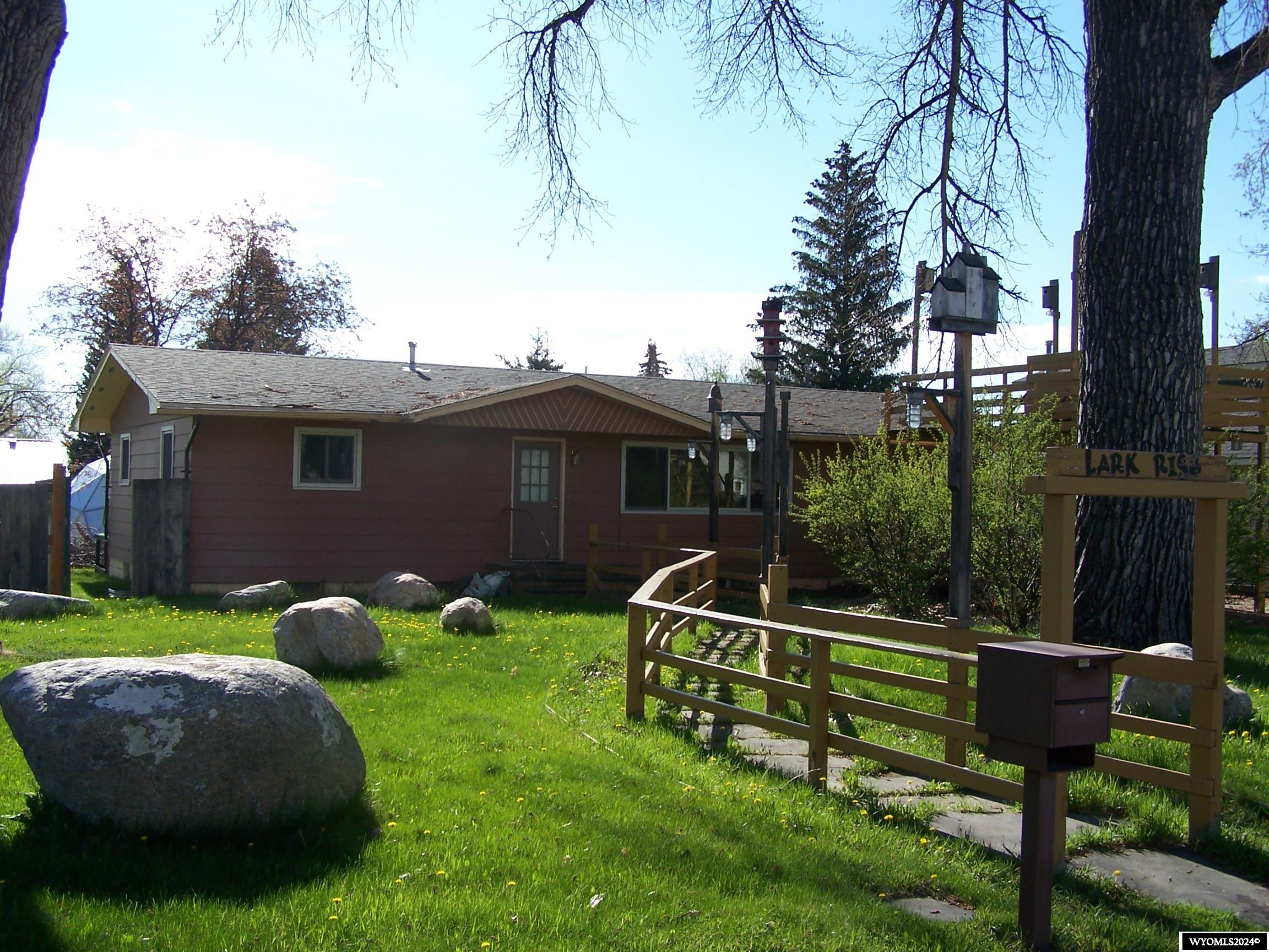 Carrington Ave, Buffalo, WY 82834