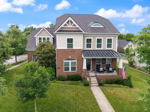 1028 Shallow Stream Ln, Franklin, TN, 37064-1425 | Card Image
