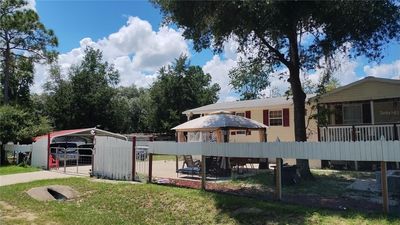 203 Vancouver Circle, House other with 4 bedrooms, 2 bathrooms and null parking in Interlachen FL | Image 3