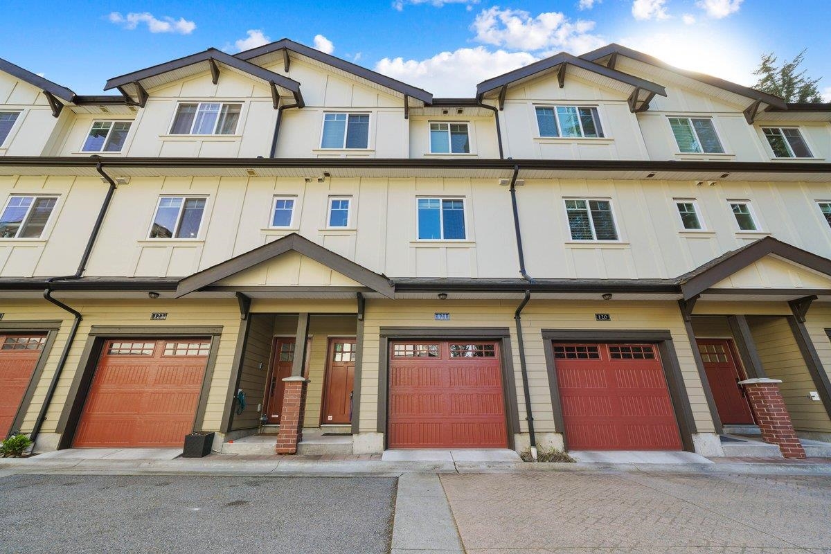 121 - 3333 Dewdney Trunk Road, Townhouse with 3 bedrooms, 2 bathrooms and 2 parking in Port Moody BC | Image 1