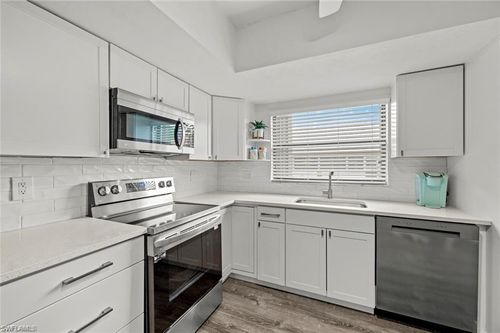16565 Coriander Ln, FORT MYERS, FL, 33908-5203 | Card Image
