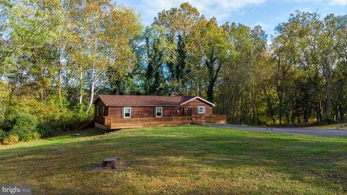 174 Byer Ln, SHEPHERDSTOWN, WV, 25443-4660 | Card Image