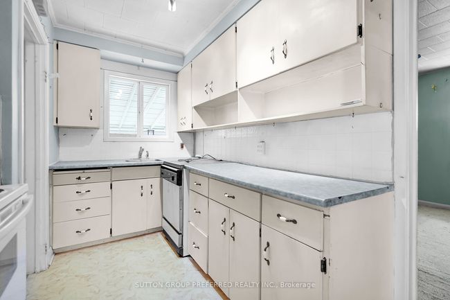 338 Vancouver St, House other with 2 bedrooms, 1 bathrooms and 3 parking in London ON | Image 24