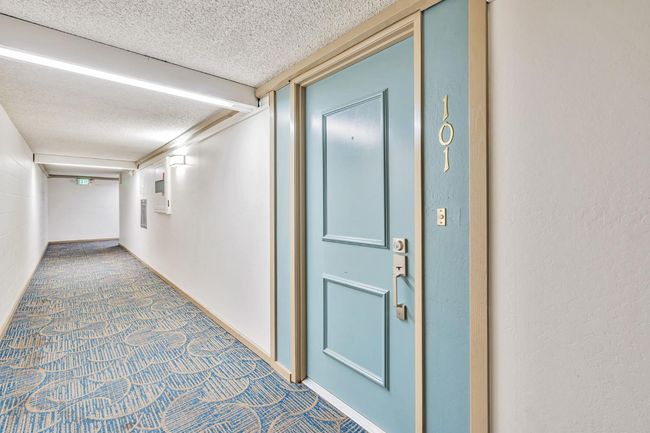 APT-101 - 490 N Civic Dr, Condo with 1 bedrooms, 0 bathrooms and null parking in Walnut Creek CA | Image 4