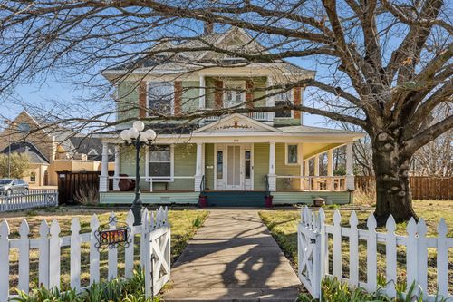 819 S Crockett St, Sherman, TX, 75090-7925 | Card Image