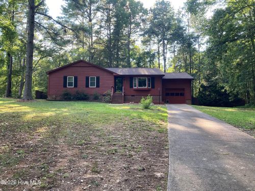 8023 Royal Dr, Sanford, NC, 27332-9608 | Card Image