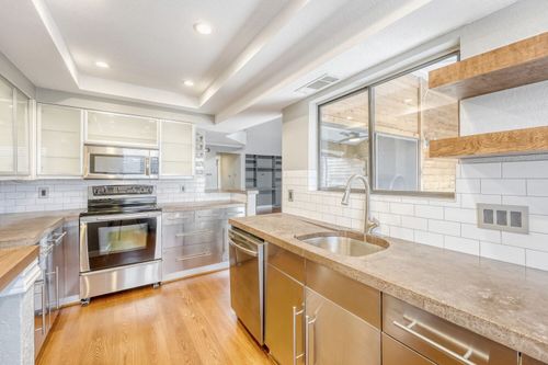 apt-214-8200 Neely Dr, Austin, TX, 78759-8552 | Card Image