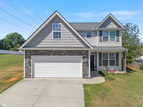 101 Reedy Falls Dr, Greenville, SC, 29605-6421 | Card Image