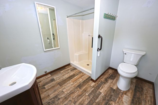 69369 Oak St, House other with 3 bedrooms, 2 bathrooms and null parking in Benton Harbor MI | Image 8