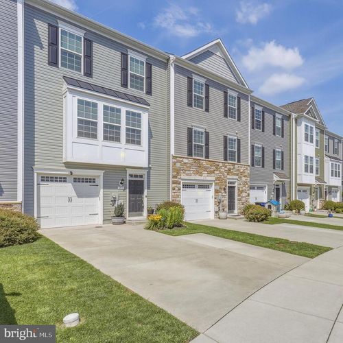 203 Longley Green Dr, WALKERSVILLE, MD, 21793-9704 | Card Image