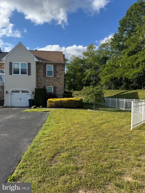 236 Beckington Ct, MIDDLETOWN, DE, 19709-1389 | Card Image