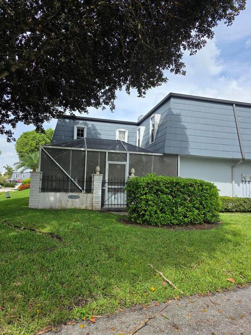 12052 Basin St S, Wellington, FL, 33414-5718 | Card Image