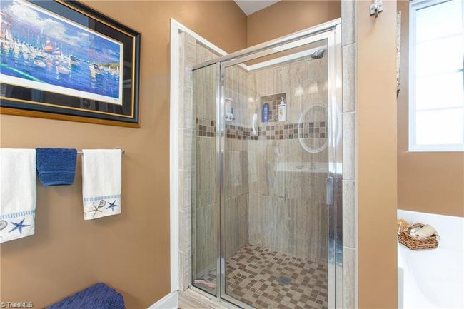 906 Leach Ave, House other with 3 bedrooms, 3 bathrooms and null parking in Thomasville NC | Image 24