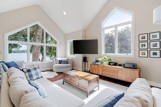 859 Excelsior Blvd, House other with 5 bedrooms, 3 bathrooms and null parking in Excelsior MN | Image 9