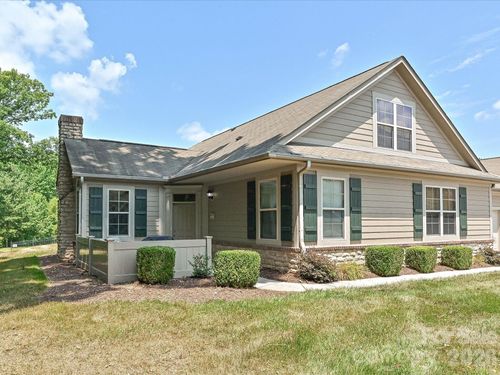3520 S Bank Ct, Matthews, NC, 28105-5459 | Card Image