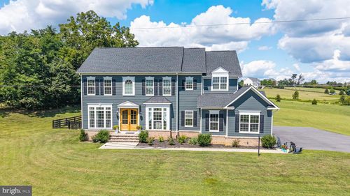 35490 Sunny Ridge Rd, ROUND HILL, VA, 20141-2310 | Card Image