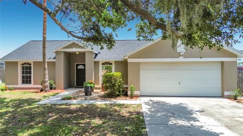 210 Robbins Rest Cir, DAVENPORT, FL, 33896-5204 | Card Image