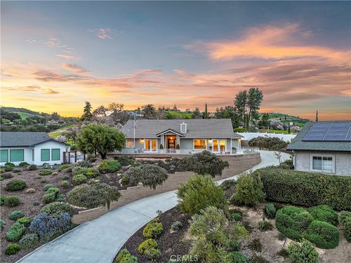 193 Blossom Ct, Paso Robles, CA, 93446 | Card Image