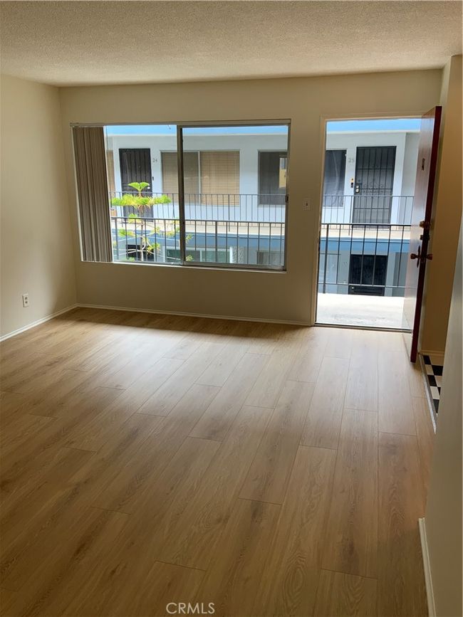 APT-18 - 120 Alamitos Ave, Condo with 1 bedrooms, 1 bathrooms and 1 parking in Long Beach CA | Image 10