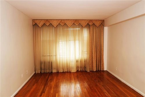 apt-3k-415 Beverley Rd, Brooklyn, NY, 11218-3127 | Card Image