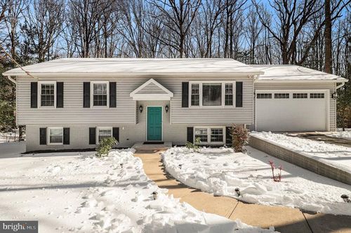 12207 Pemwood Ln, FREDERICKSBURG, VA, 22407-2150 | Card Image