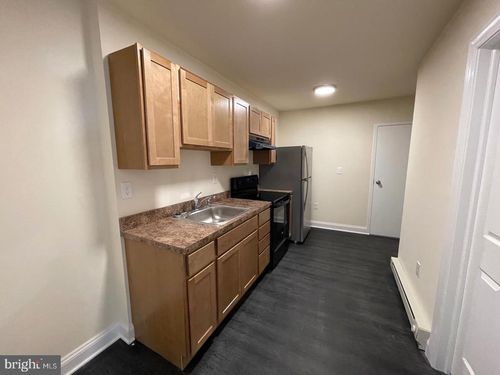 second-floor-rear-145 Chester St, LANCASTER, PA, 17602-3653 | Card Image