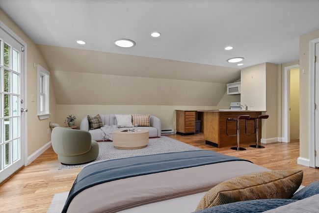 8 Winthrop Ave, House other with 5 bedrooms, 4 bathrooms and 4 parking in Bedford MA | Image 29
