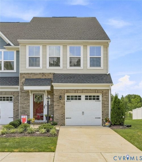 10877 Genito Square Dr, Midlothian, VA, 23112-3688 | Card Image