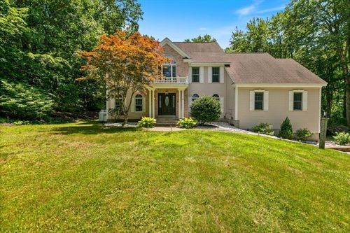3 Rocking Chair Ln, Atkinson, NH, 03811-2429 | Card Image