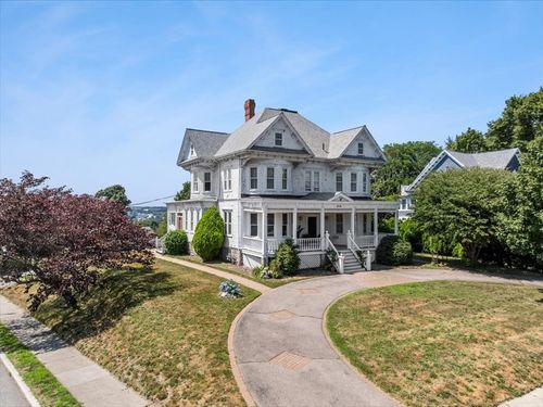878 Highland Ave, Fall River, MA, 02720-3825 | Card Image